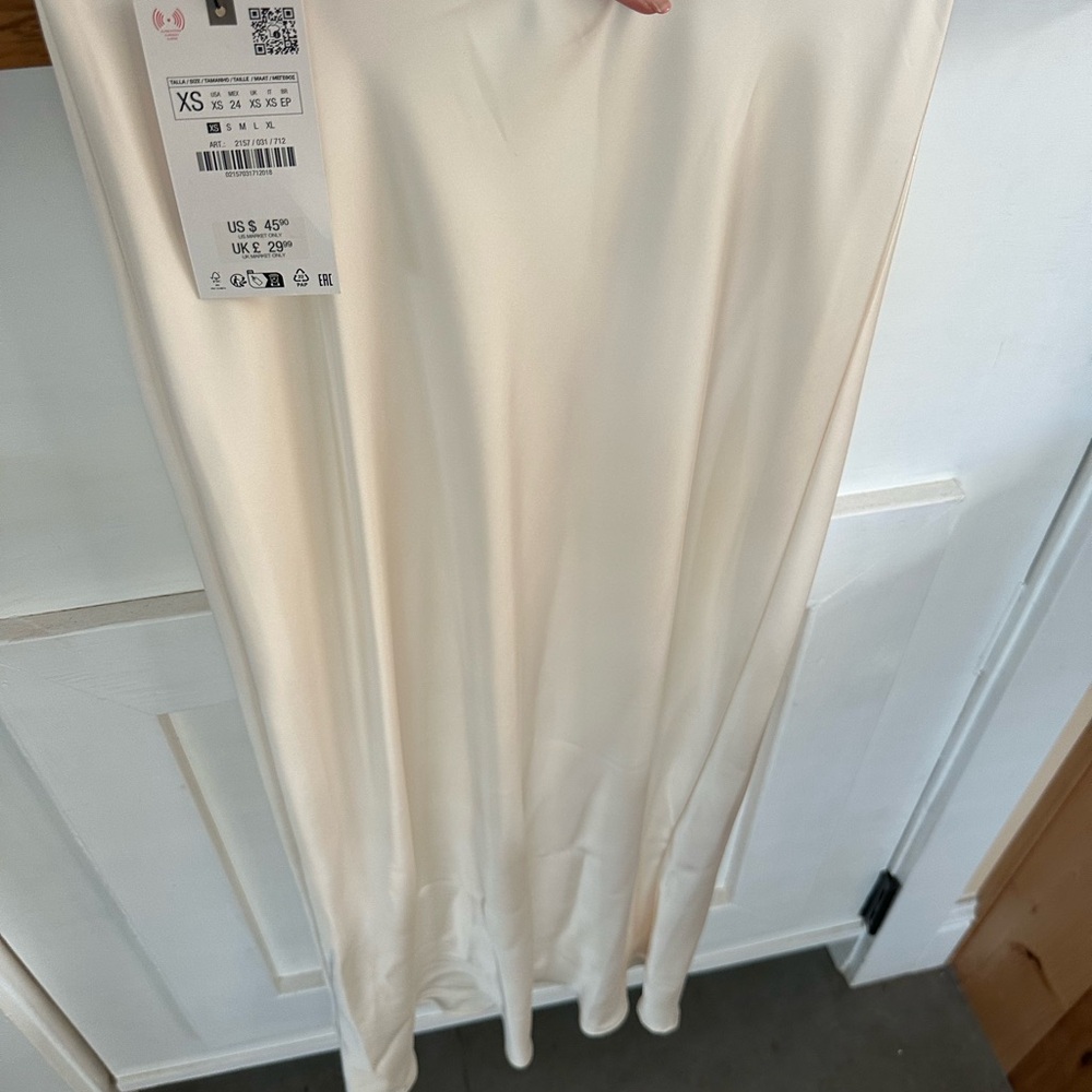 Zara Soft Cream Midi Skirt